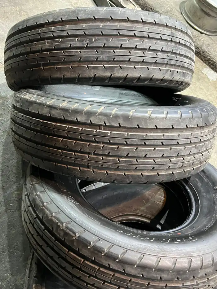 كفرات شاهين سيام مقاس 900 18 16