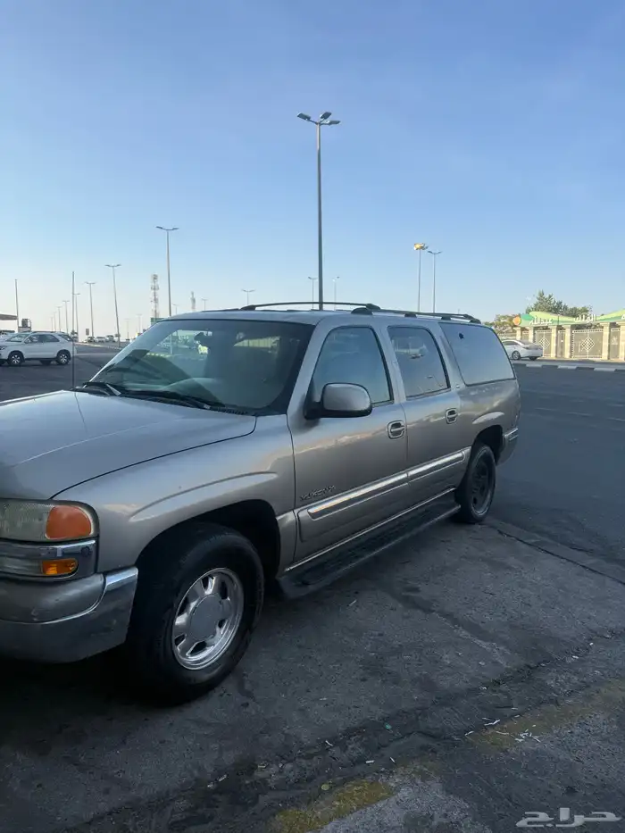 جمس موديل 2000 - اللون ذهبي الممشى  288 000 كم 12