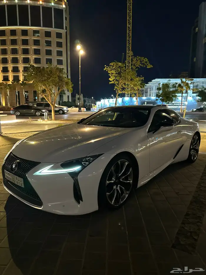 لكزس lc500 2021 16