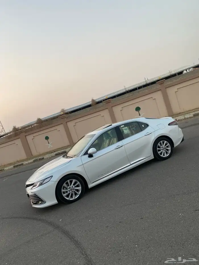 كامري 2021 فل GLE بنزين وارد عبداللطيف 8