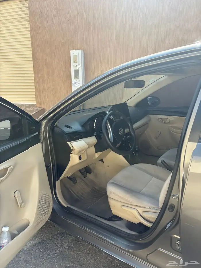 يارس 2015 نظيف جدا 4