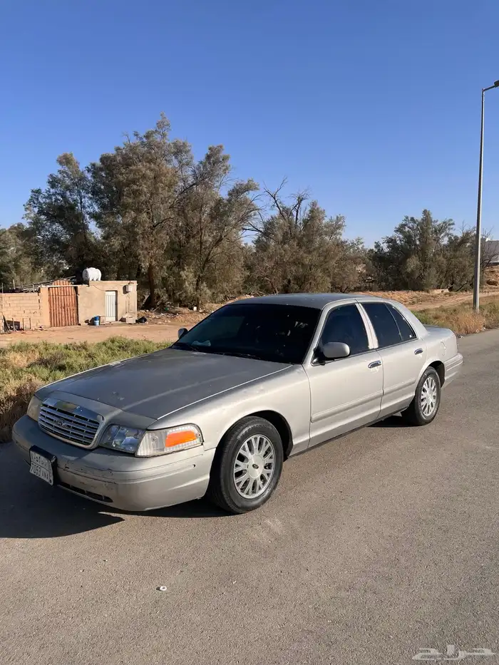 فورد فكتوريا 2005 ممشى قليل 6