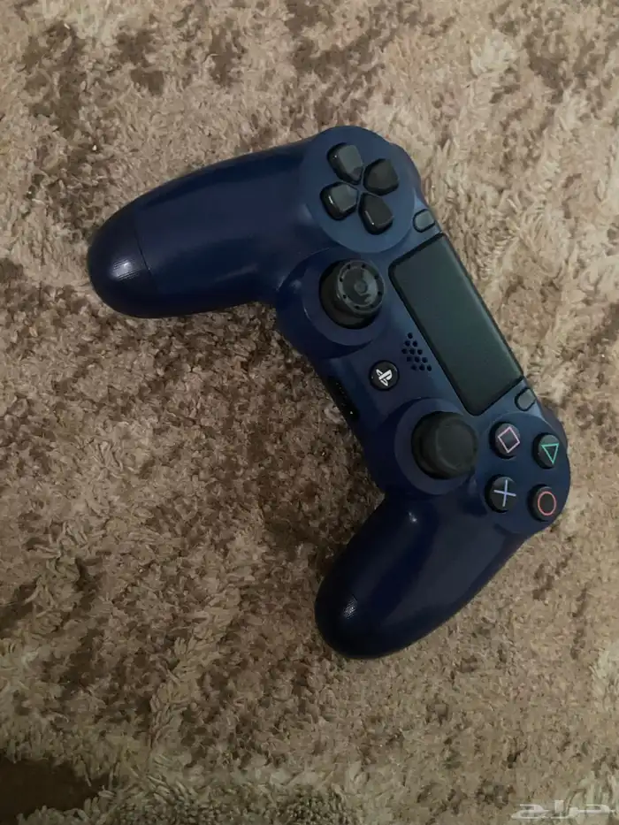 يد سوني فور للبيع ب 50 1