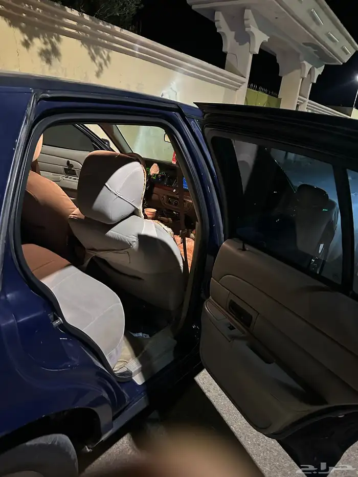 فورد فكتوريا سعودي 4