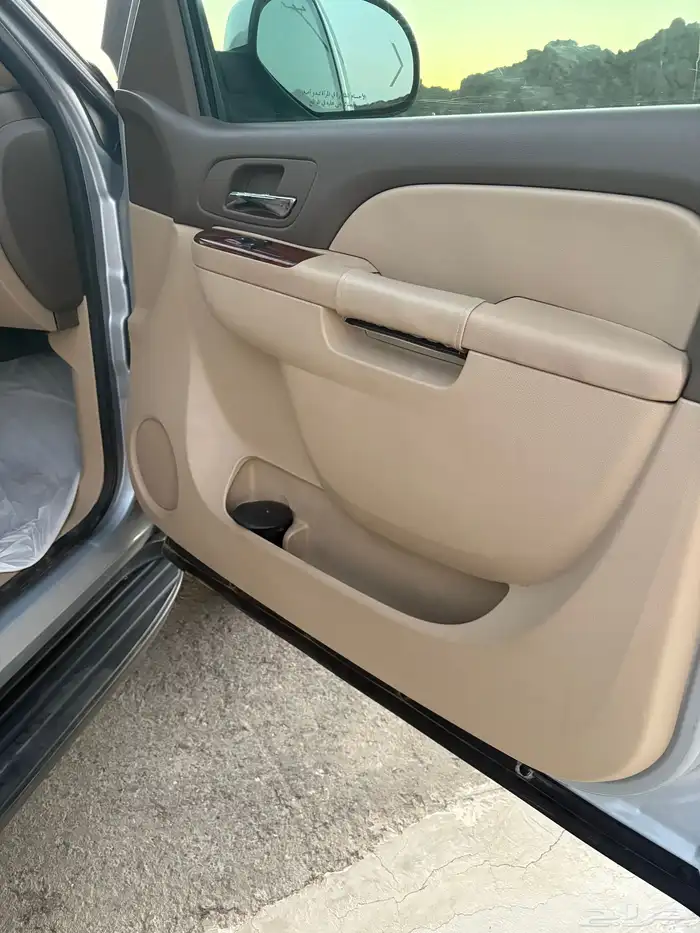 يوكن قصير بدون دبل في قمة النظافه مشيك عليه كامل صيناته 18