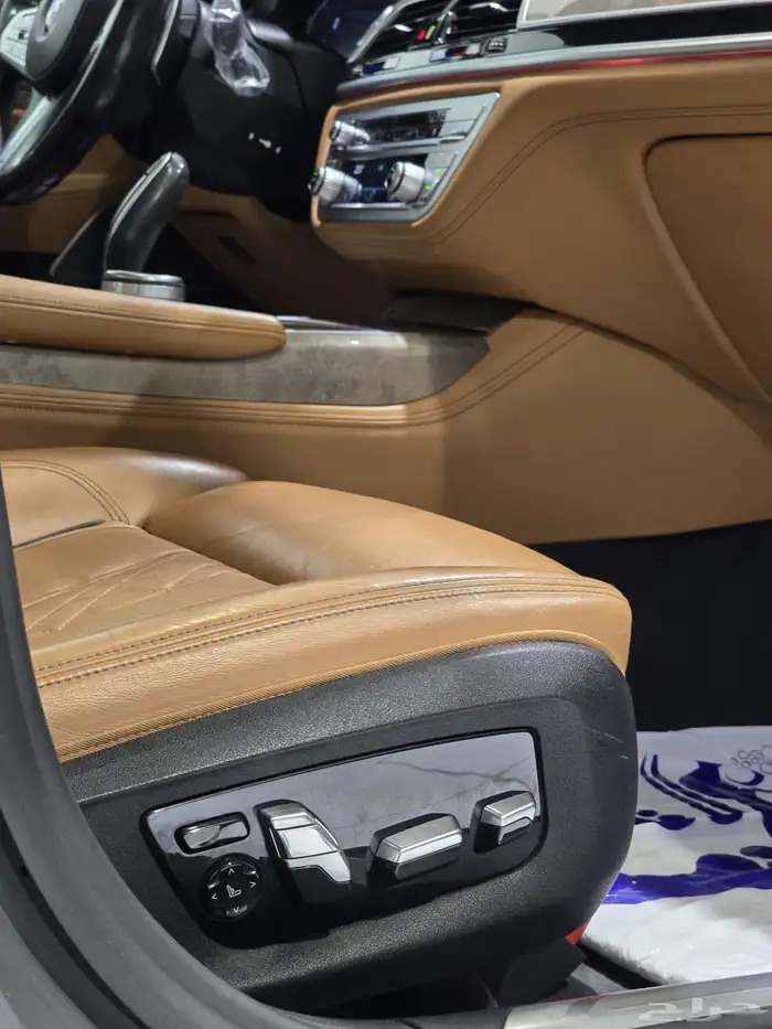 بي ام دبليو 730Li موديل 2020 بحاله الوكاله 11