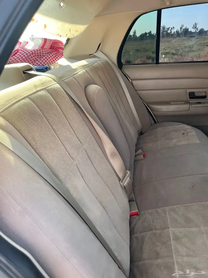 فورد فكتوريا 2005 ممشى قليل 11