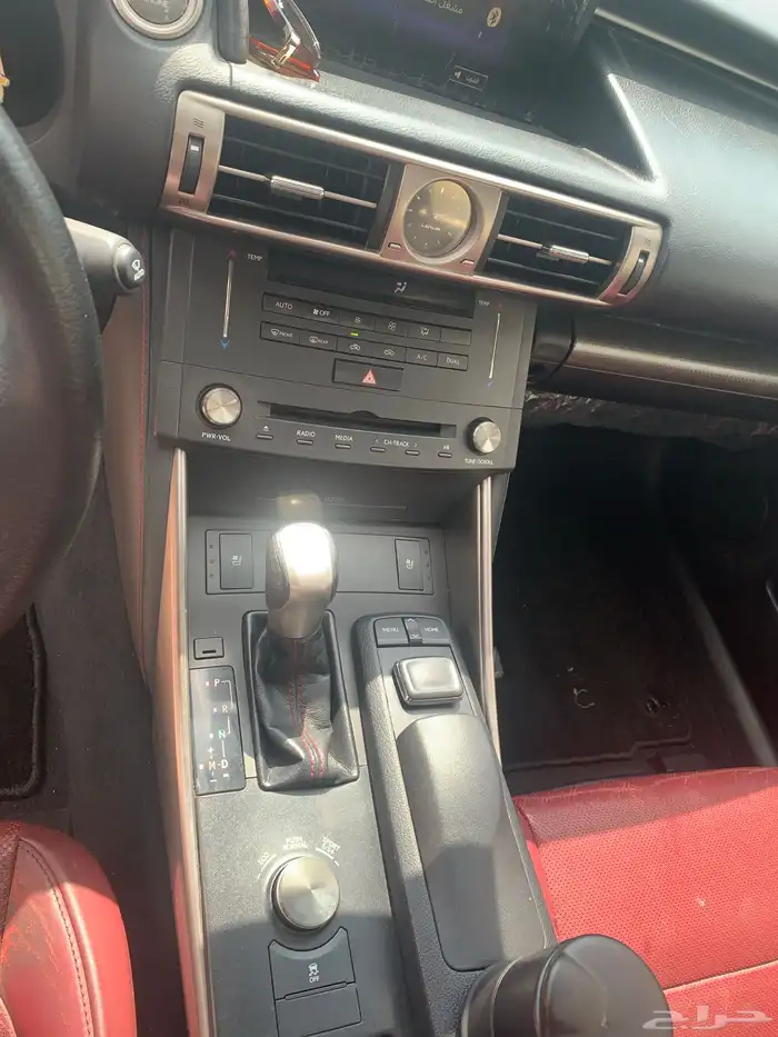 لكزس 2015. is F سبورت 37