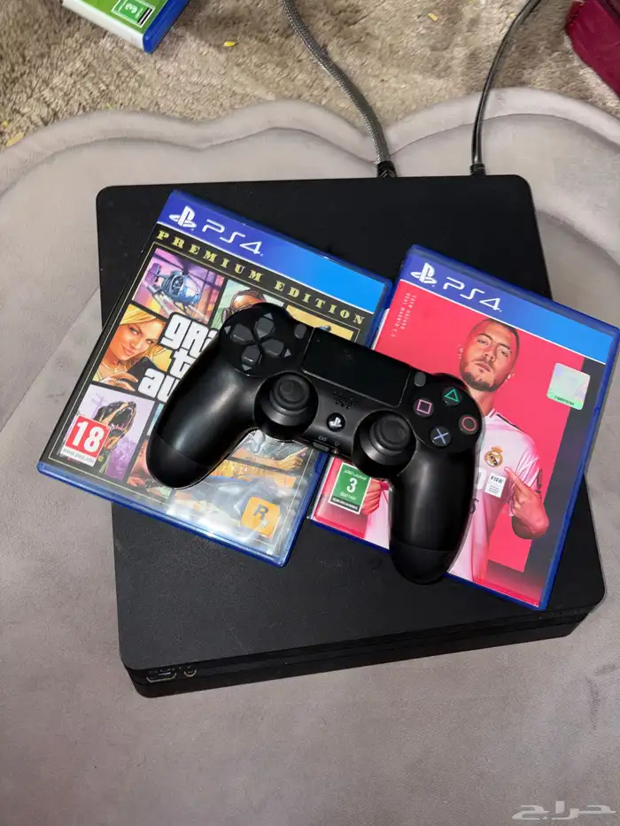 بسم الله الرحمن الرحيم   بلاستيشن4 4