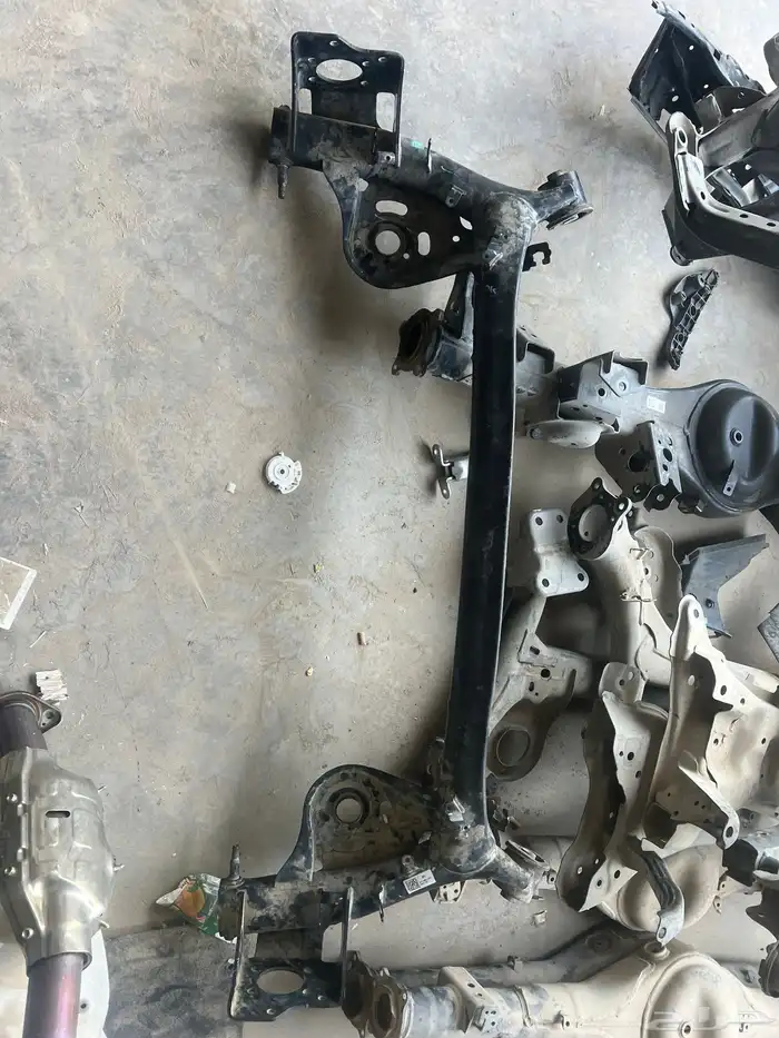 كمر خلفي اوربان كروزر 2024-2025 0