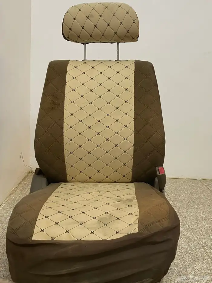 باب شنطه وعلاق اسبير وشبك وصدام امامي وقزاز خلف ب جانبي مع 27