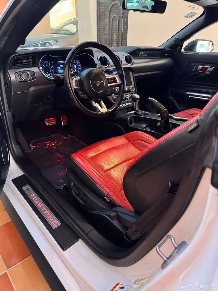 فورد موستنج GT 5.0 V8 2020 بريميوم 28