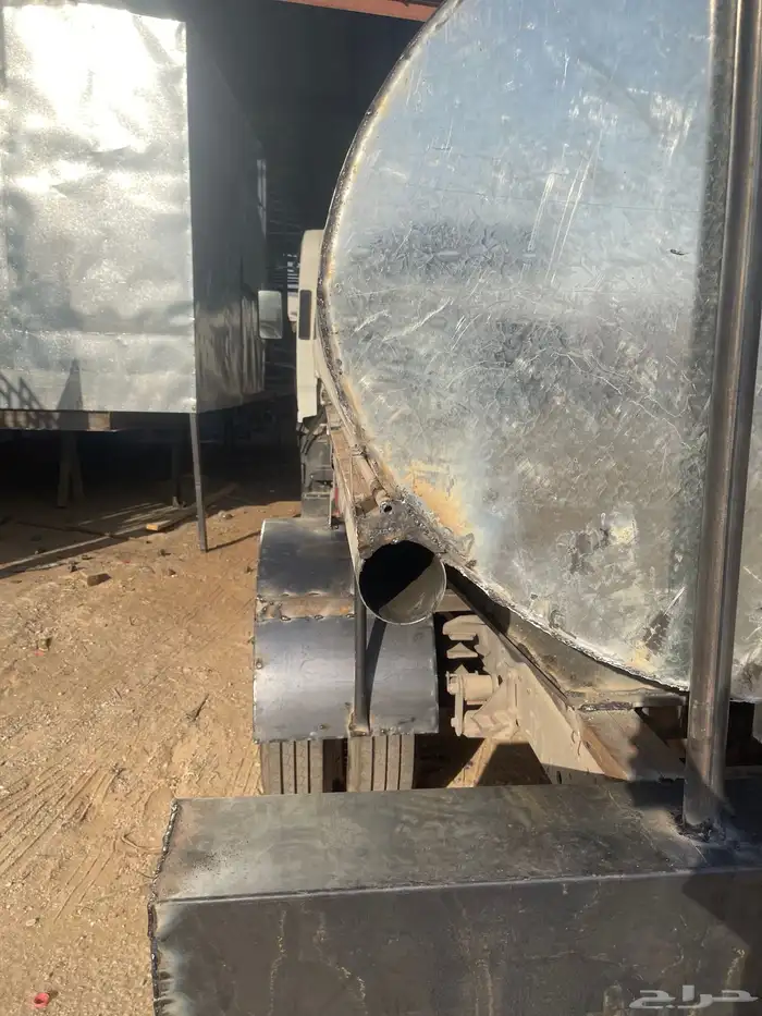 ورشة الحربي لتصنيع التوانك الماء الديزل 21