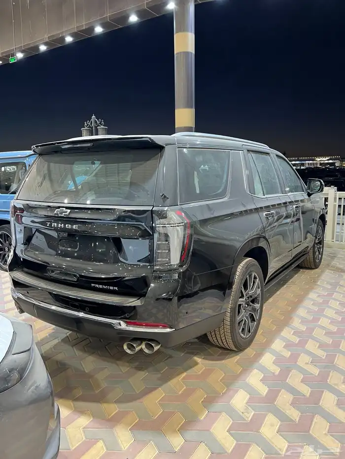 تاهو بريمير 2025 أسود داخلي ابيض 1