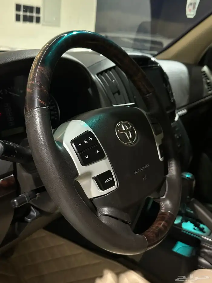 جكس ار 2011 مخزن60 عام( تم البيع) 10