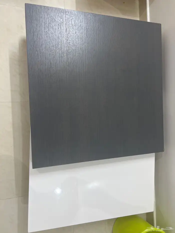 مكيف whitewestinghouse نظيف جدا قدرة 18000. مع طقم طاولات 0