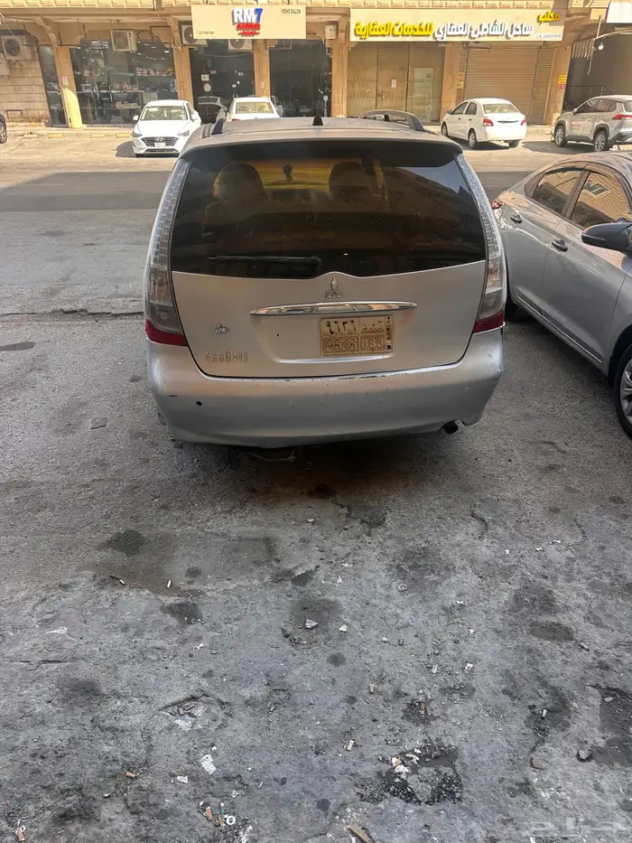 متسوبيشي جرنديس 0