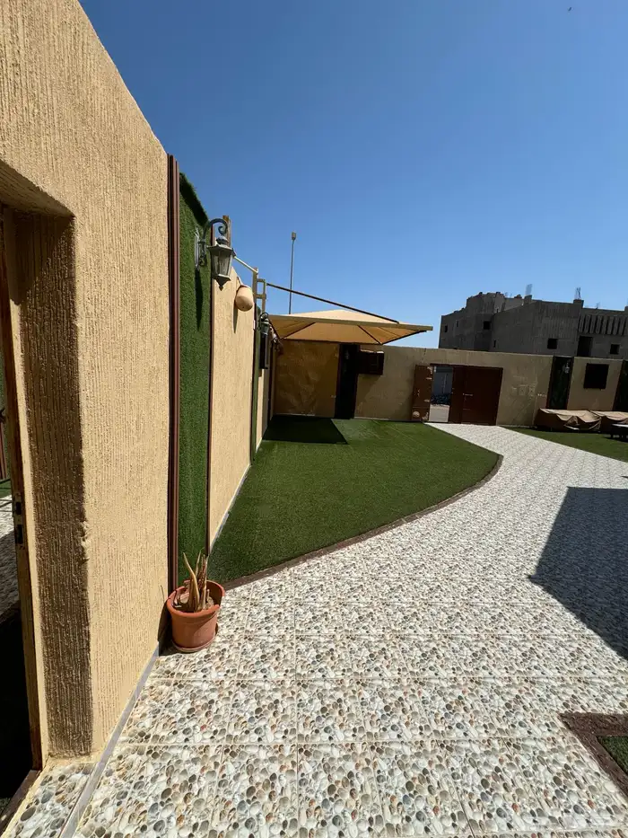 استراحه مميزه للبيع 13