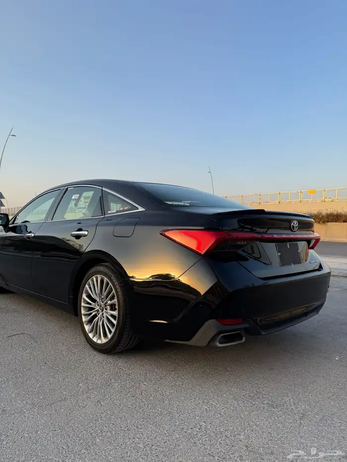 تويوتا افالون 2020 فل كامل مالك اول 18