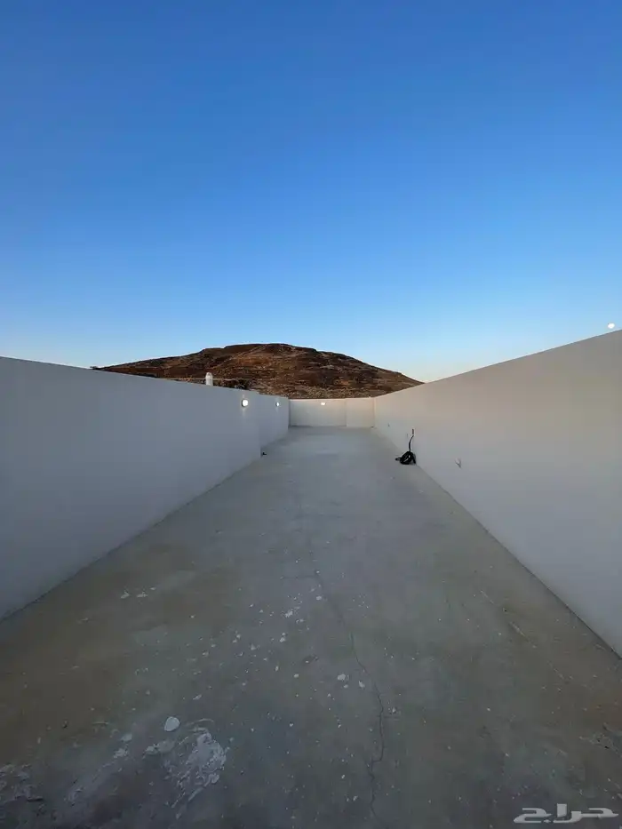 للبيع شقق علويه تمليك بسطح ومصعد 520 الف ابها المحاله 26