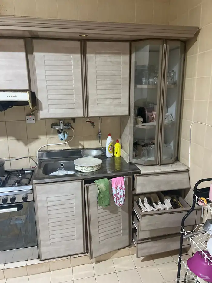 دولاب مطبخ نضيف 0