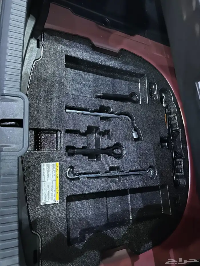 لكزس ES250 موديل 2023 ممشى قليل نظيف 19