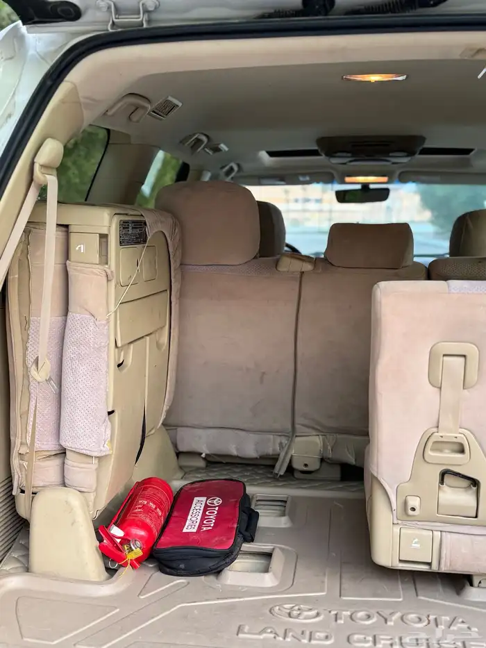 تويوتا لاندكروزر 2016 GXR مرهم 21 بودي وكاله 12