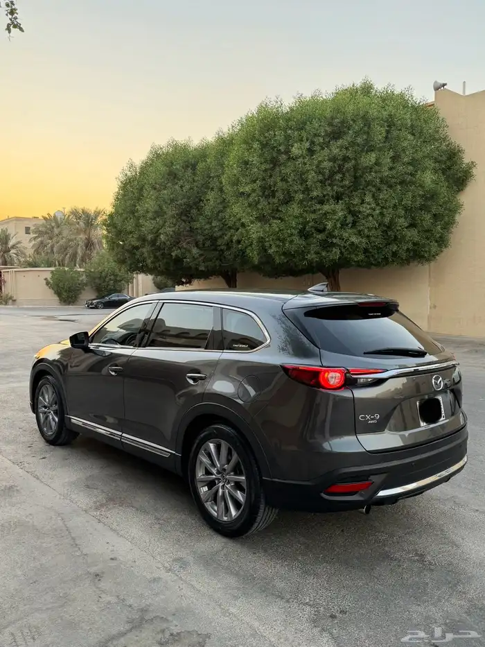 جيب مازدا نظيف جدا  للمستخدم 8