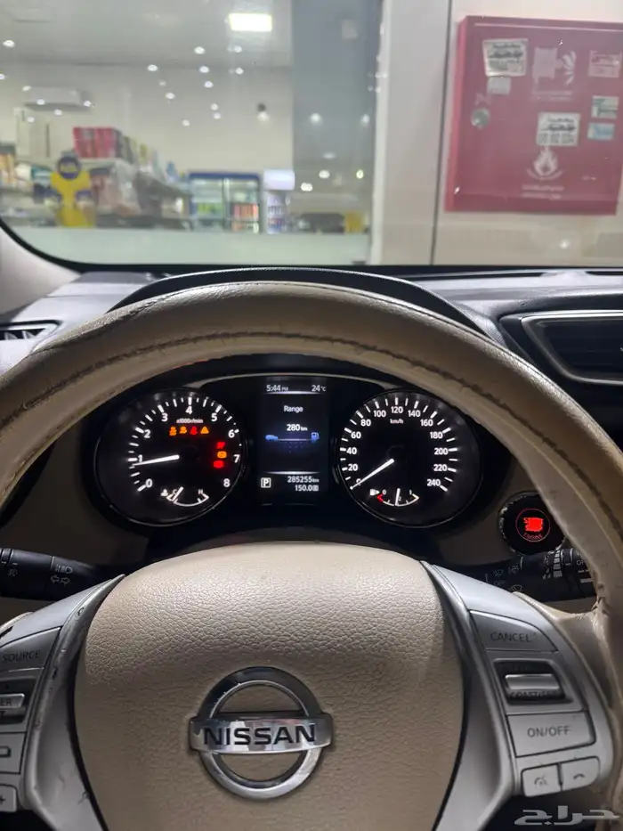 نيسان اكسترال 18