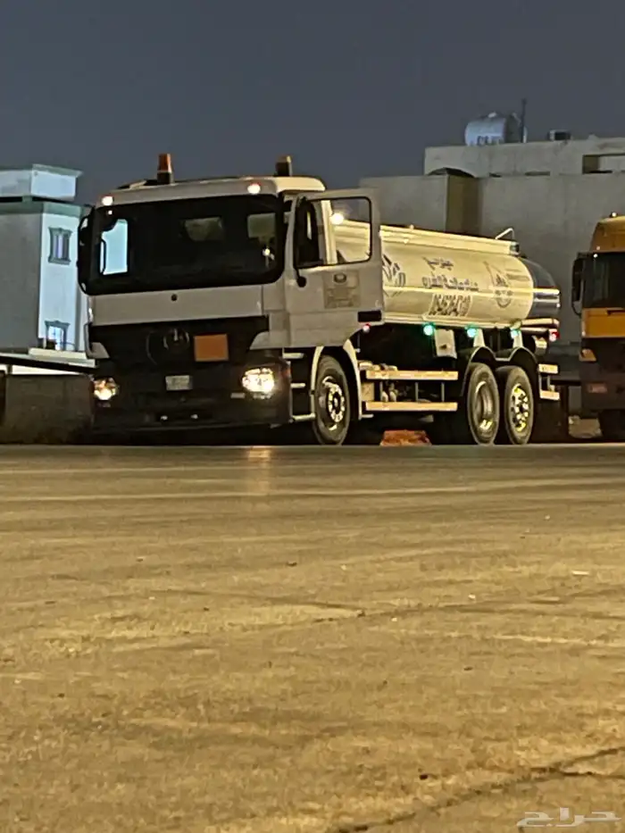 وايت مياه صالحه لشرب 18 طن في الرياض. 0