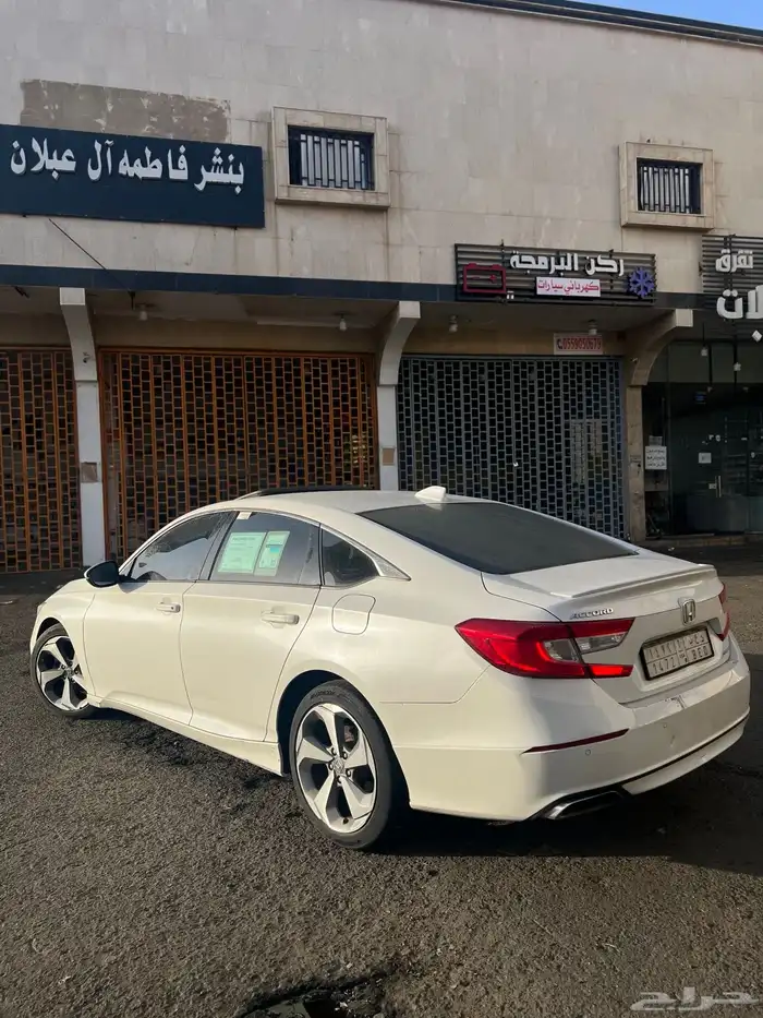 هوندا أكورد 2018 فل كامل نظيف جدا 4