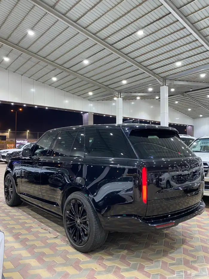 رينج روفر اتو بيوقرافي 2023 العدد 49 الف 28