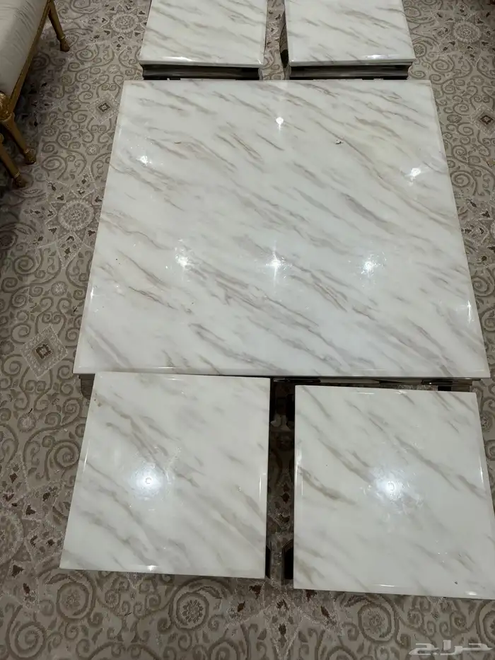 طاولات رخام شبه الجديد مافيه خدش 2