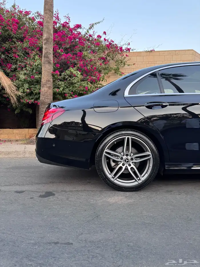 مرسيدس E200 وارد الجفالي مخزنة 2019 3