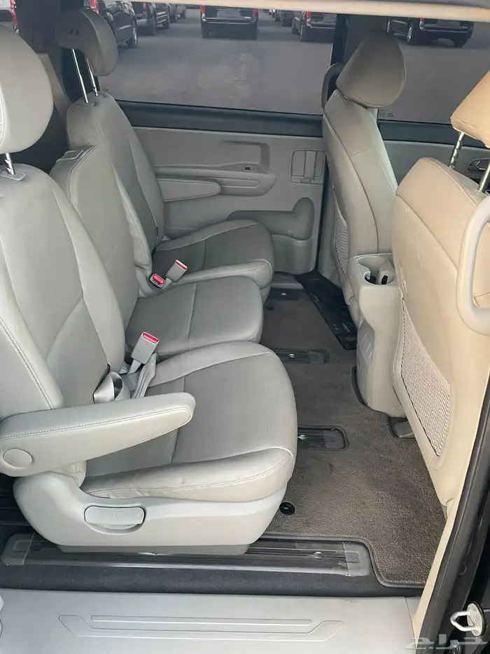 كيا كارنفال 2020 ديزل بطاقه جمركيه وارد كوريا 15