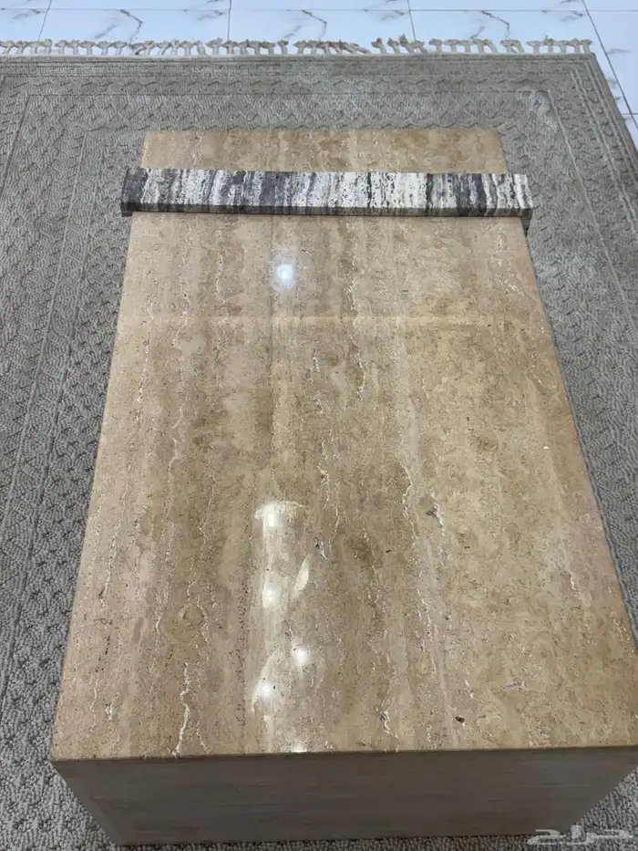 طاوله قهوه وسط رخام ترافنتينو طبيعي معالج بحزام متحرك 0