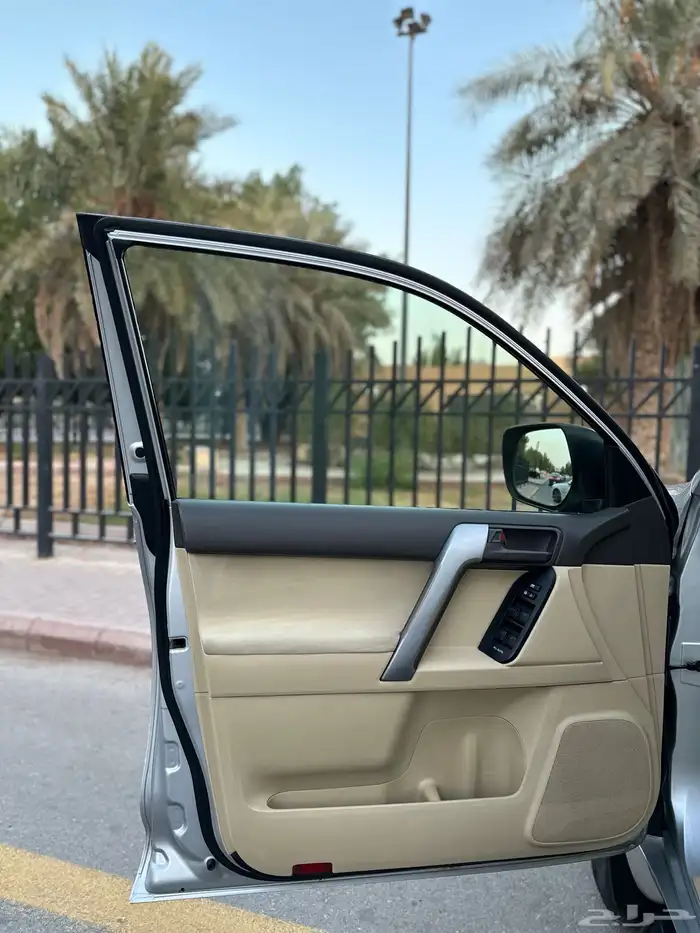 تويوتا برادو TXL موديل 2015 سعودي 27