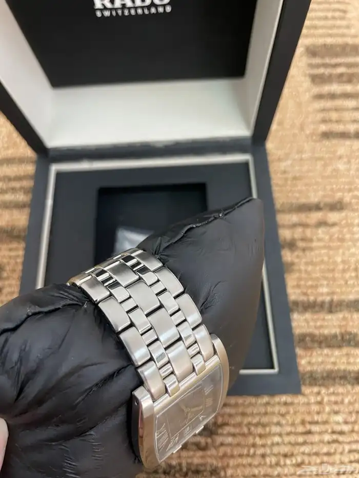 ساعة رادو فلورنس مربع رجالي اخت الجديده 27