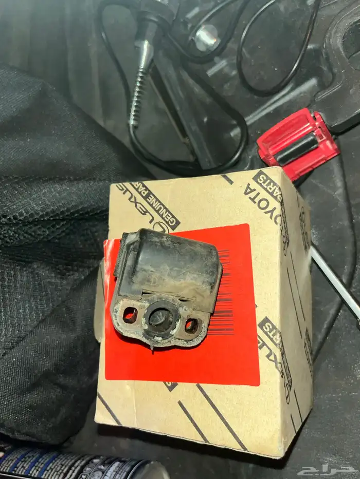 للبيع حساس بوابه كامري 2002 0