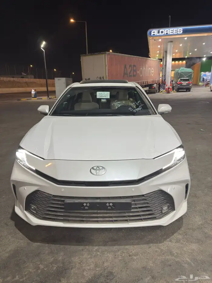 كامري 2025 LE جديد صادر لوحات 3
