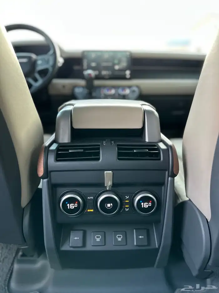 ديفندر 2022 28