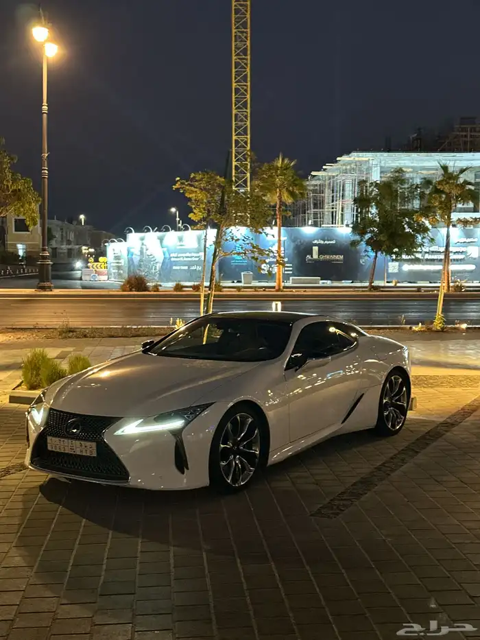 لكزس lc500 2021 4