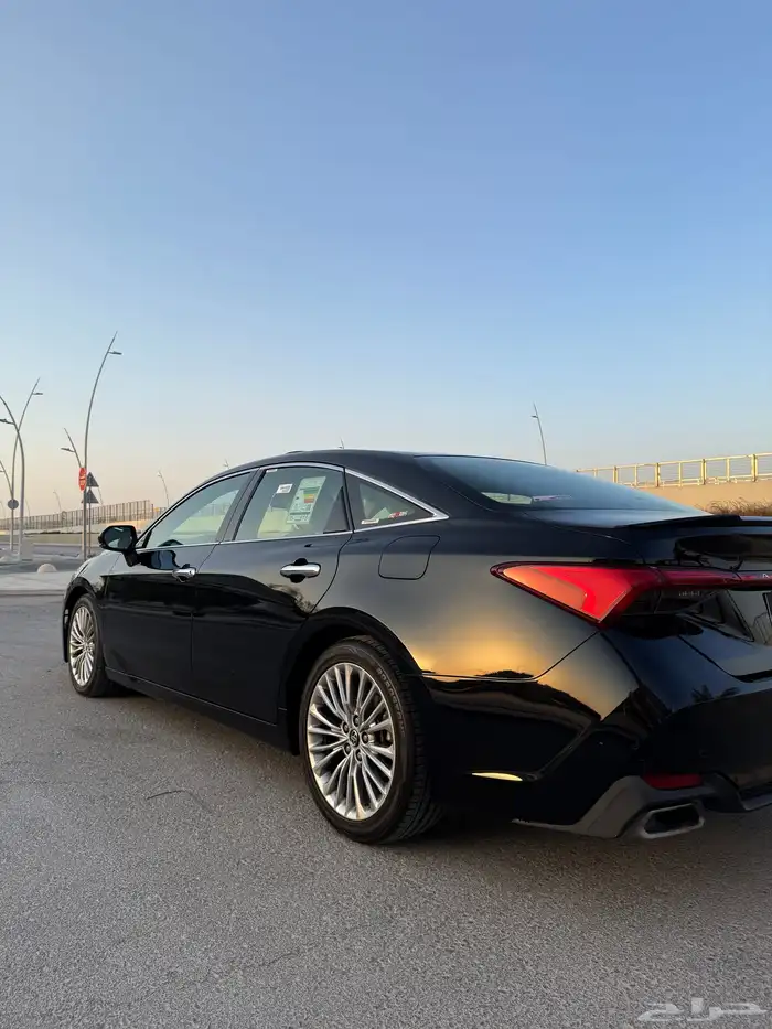 تويوتا افالون 2020 فل كامل مالك اول 19