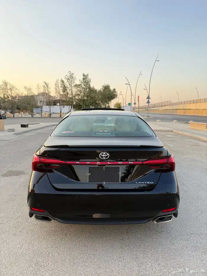 تويوتا افالون 2020 فل كامل مالك اول 39