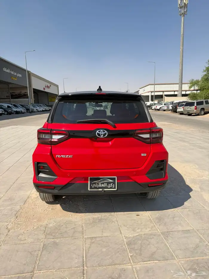 تويوتا رايز 2023فل كامل سليم بسم المالك الاول فاتوره ضريبيه 3