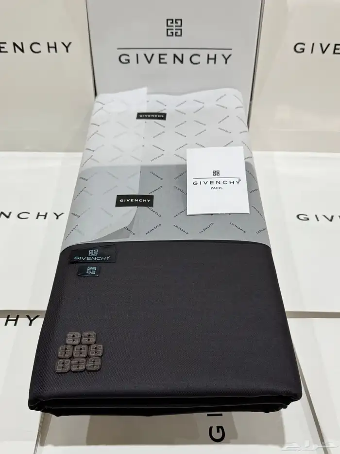 اقمشة شتوية جيفنشي جودة عالية 2026 0