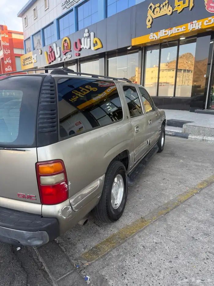 جمس موديل 2000 - اللون ذهبي الممشى  288 000 كم 9