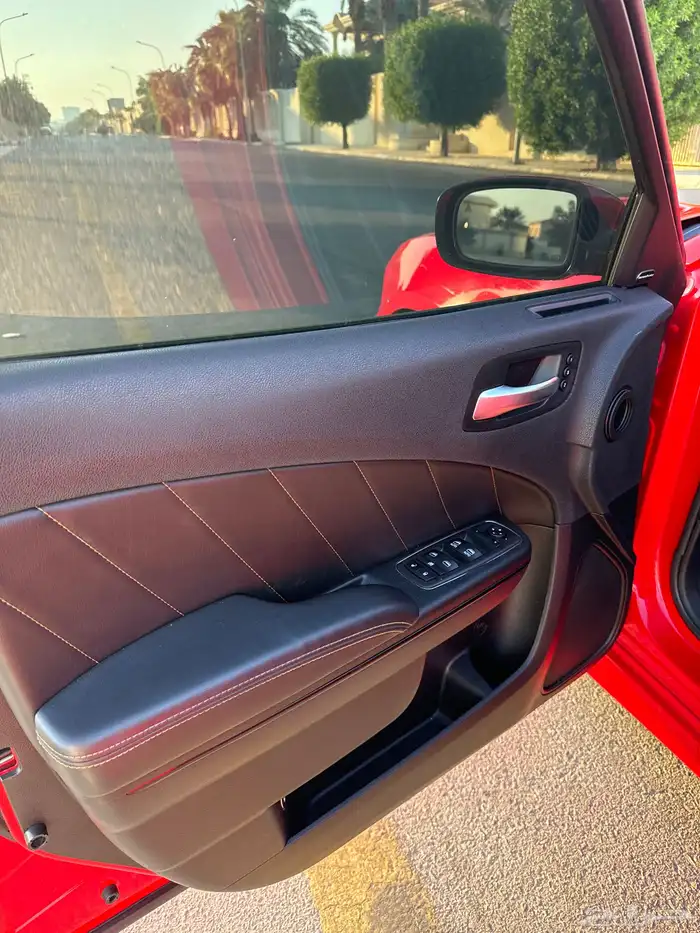 دوج تشارجر ديتونا 6.4 SRT 12