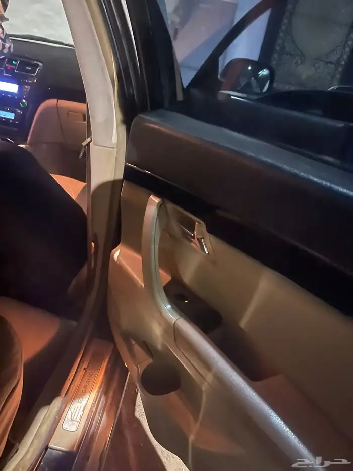 جيلي ec8 امجراند 2012 15