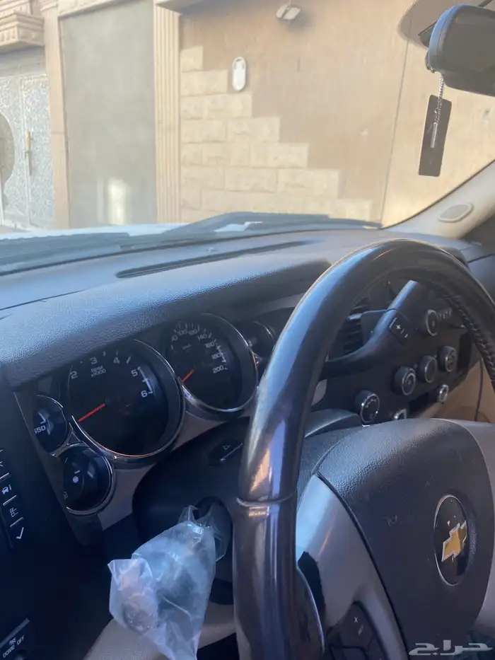 جمس سلفرادو 2011 4